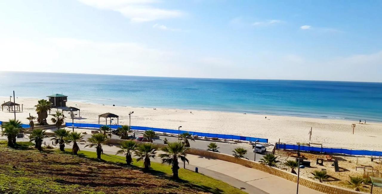 7 Hotel Apartment Short Time Tlv Бат-Ям Екстер'єр фото