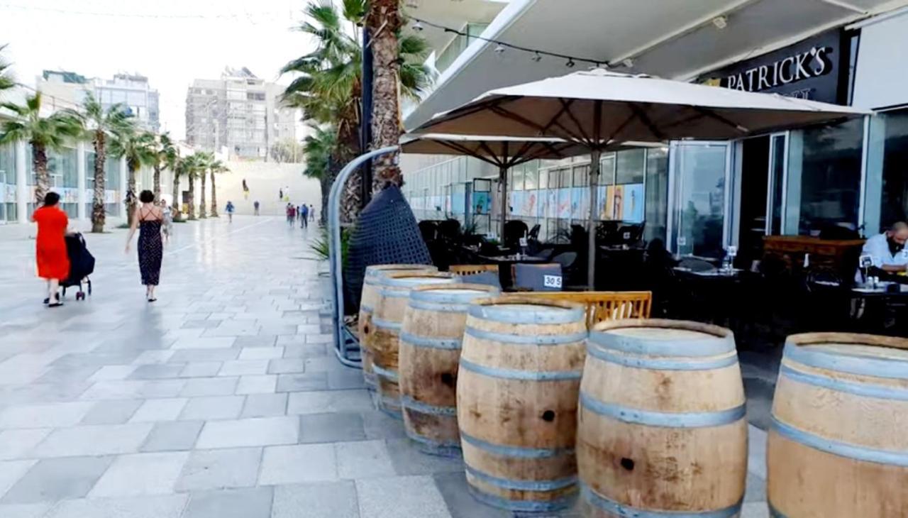 7 Hotel Apartment Short Time Tlv Бат-Ям Екстер'єр фото