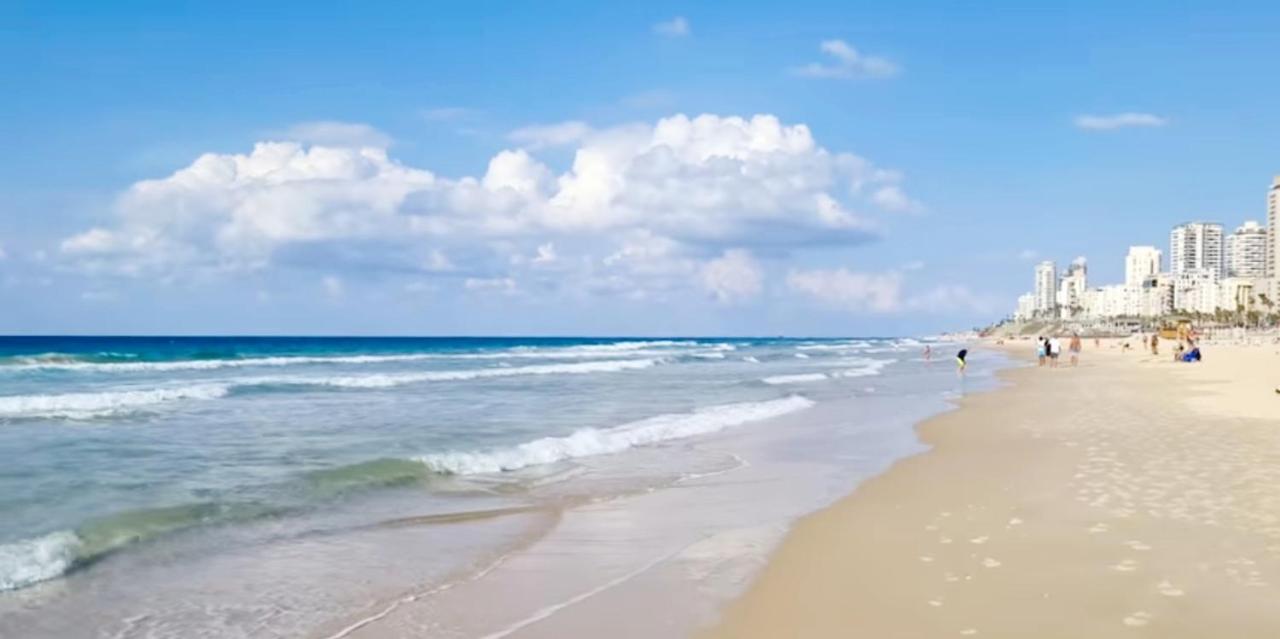 7 Hotel Apartment Short Time Tlv Бат-Ям Екстер'єр фото
