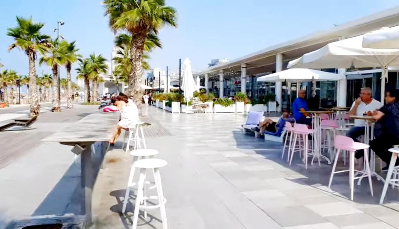 7 Hotel Apartment Short Time Tlv Бат-Ям Екстер'єр фото