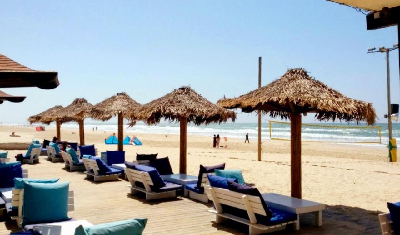 7 Hotel Apartment Short Time Tlv Бат-Ям Екстер'єр фото