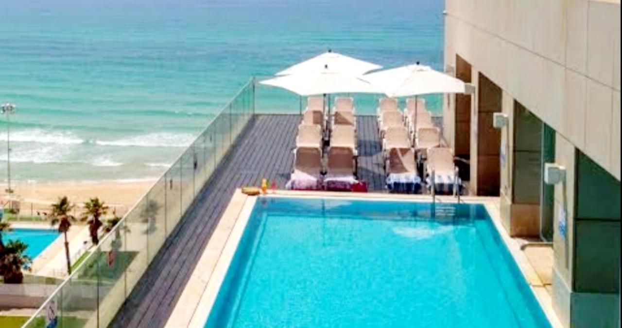 7 Hotel Apartment Short Time Tlv Бат-Ям Екстер'єр фото